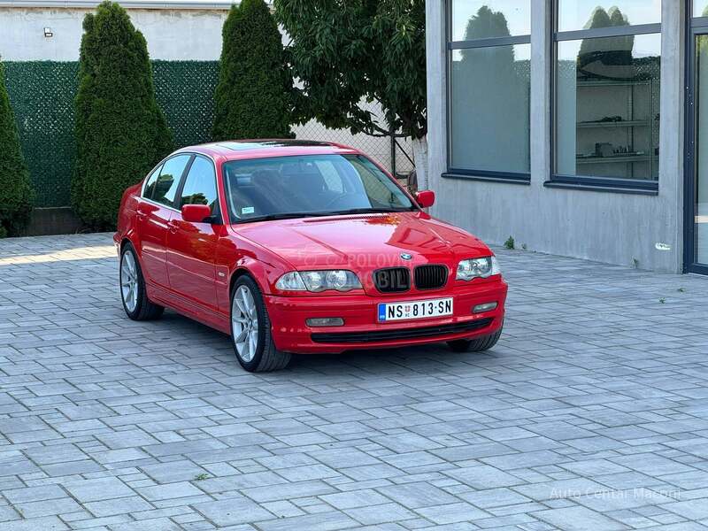 BMW 320 2.0b šestak
