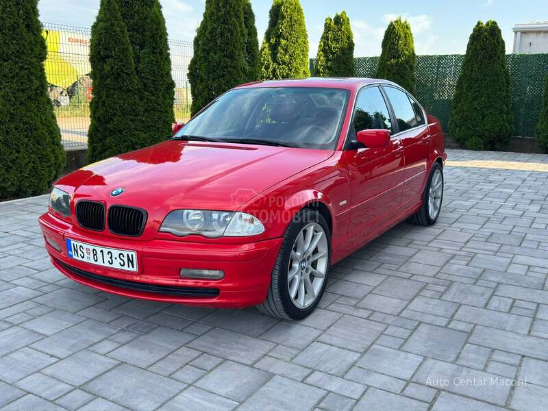 BMW 320 2.0b šestak