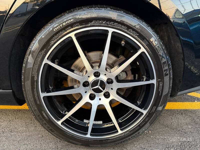 Mercedes Benz CLA 200 cdi/AUT/led/kam