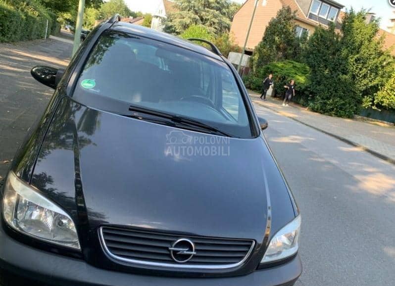 Opel Zafira 2003. god. -  kompletan auto u delovima
