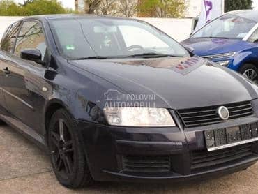 Fiat Stilo 2002. god. -  kompletan auto u delovima