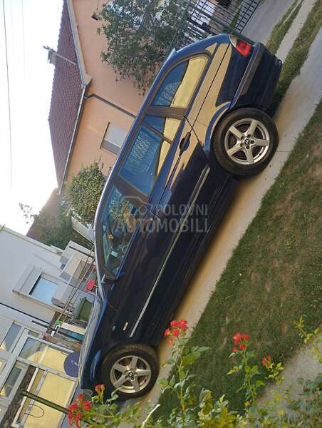BMW 320d M