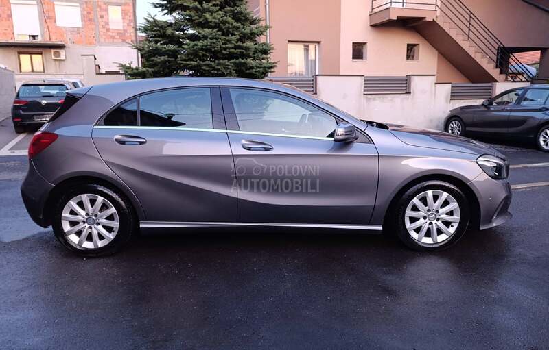 Mercedes Benz A 180 1.5 PANO/RAMA