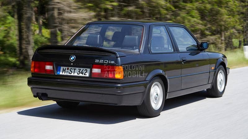 BMW 316 e30 1990. god. -  kompletan auto u delovima