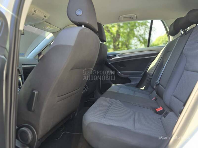 Volkswagen Golf 7 1.6 TDI DSG COMFORT