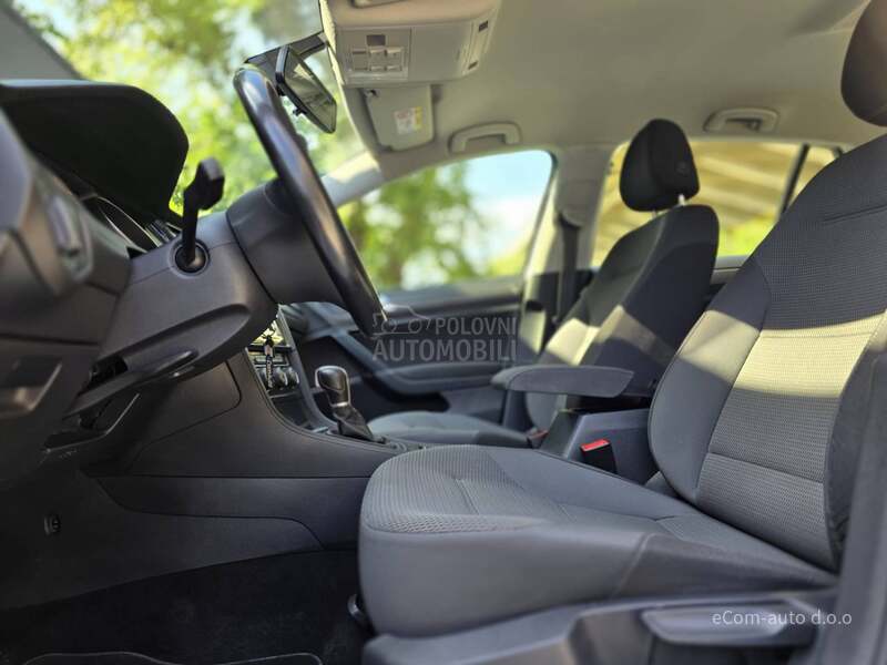 Volkswagen Golf 7 1.6 TDI DSG COMFORT