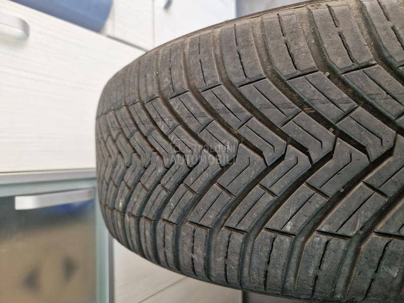 Continental 205/55 R16 Sve sezone