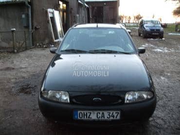 Ford Fiesta 1997. god. -  kompletan auto u delovima