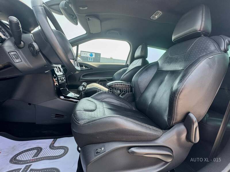 Citroen DS3 1.6 E HDI / SO CHIC