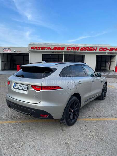 Jaguar F pace 