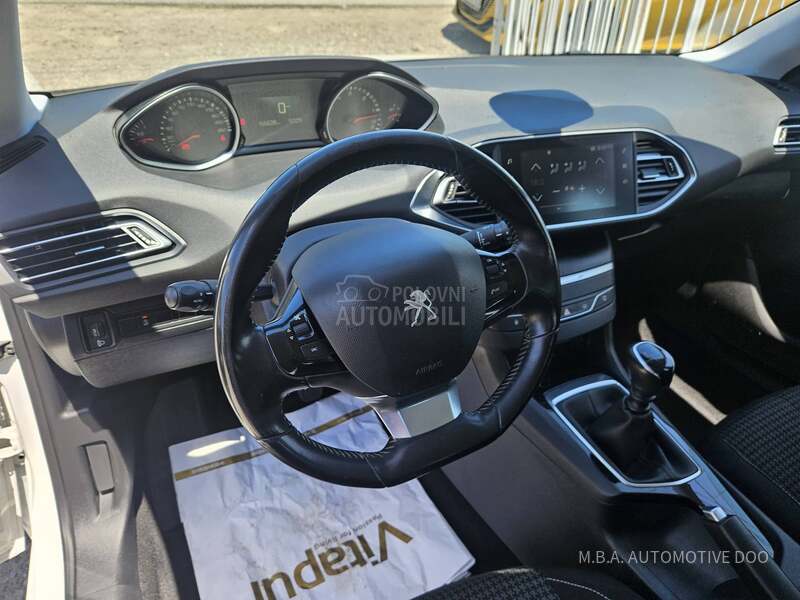 Peugeot 308 1.5BlueHDI
