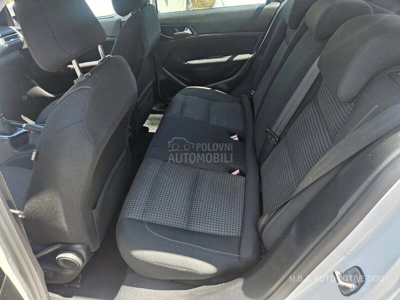 Peugeot 308 1.5BlueHDI