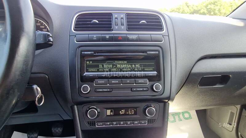 Volkswagen Polo KREDlTl BEZ UCESCA