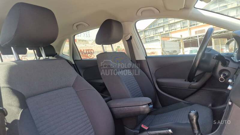 Volkswagen Polo KREDlTl BEZ UCESCA