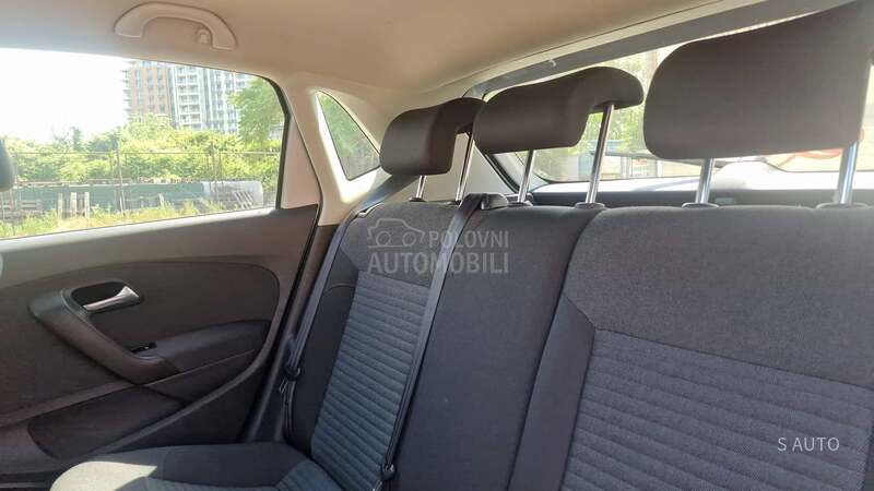 Volkswagen Polo KREDlTl BEZ UCESCA