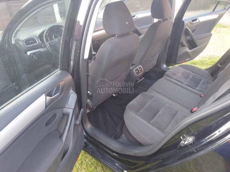 Volkswagen Golf 6 1.6tdi bluemotion