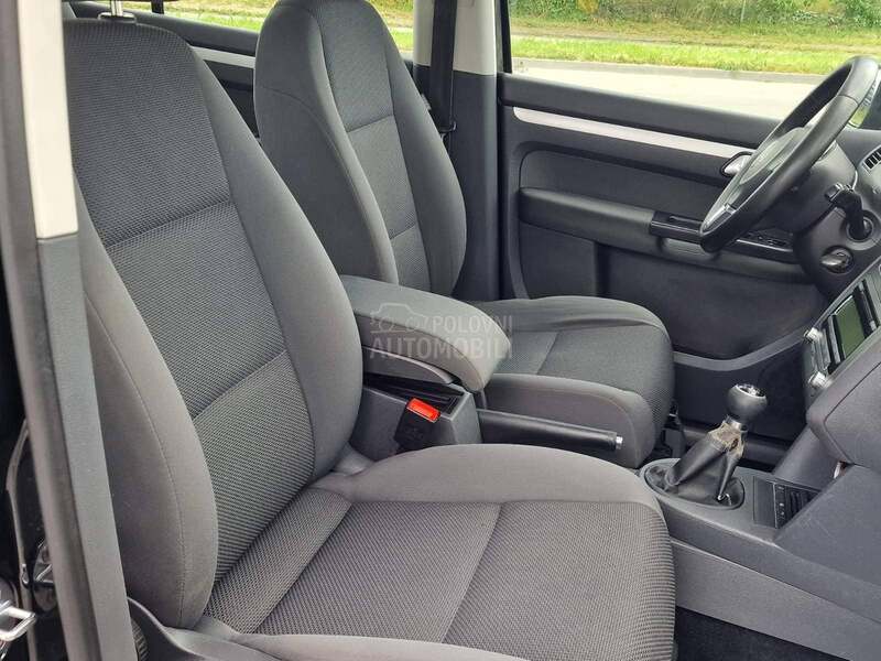 Volkswagen Touran 1.4 b - Cng