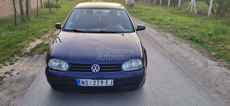 Volkswagen Golf 4 1.6
