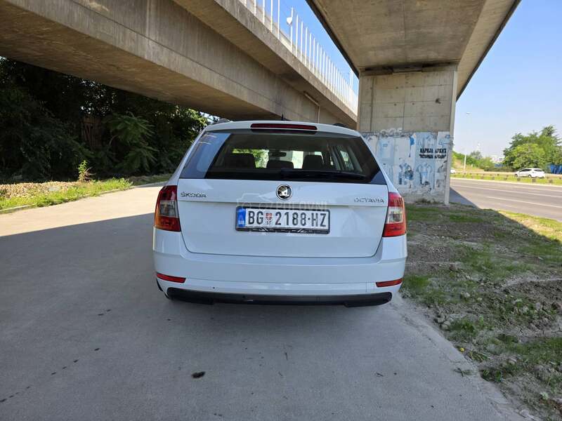 Škoda Octavia 1.6 FL COMBI