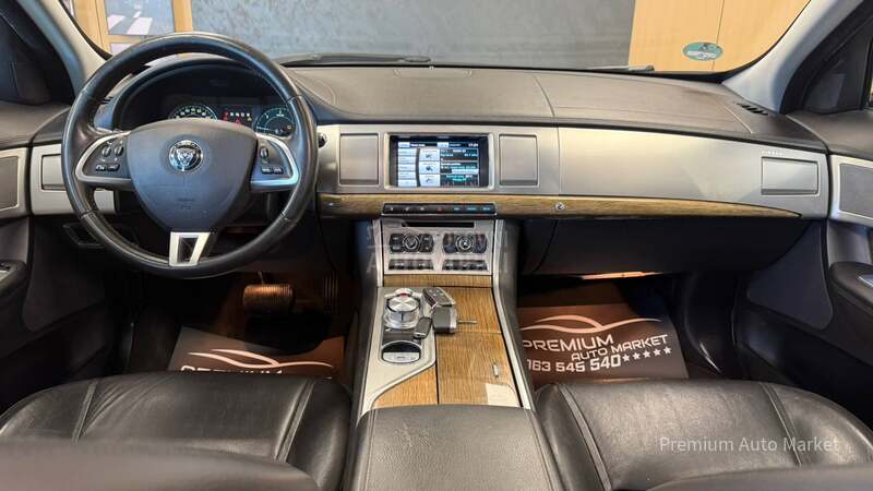 Jaguar XF //2.2D/ŠIBER/FUL