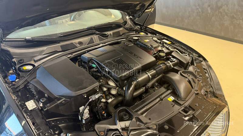 Jaguar XF //2.2D/ŠIBER/FUL