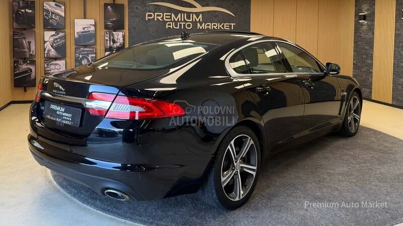 Jaguar XF //2.2D/ŠIBER/FUL