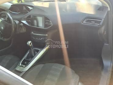 tabla za Peugeot 308 od 2014. do 2021. god.