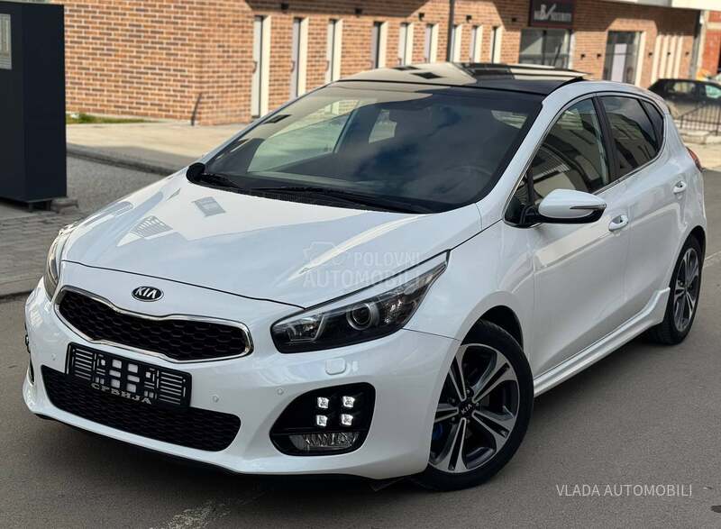 Kia cee`d GT LINE BELA PERLA
