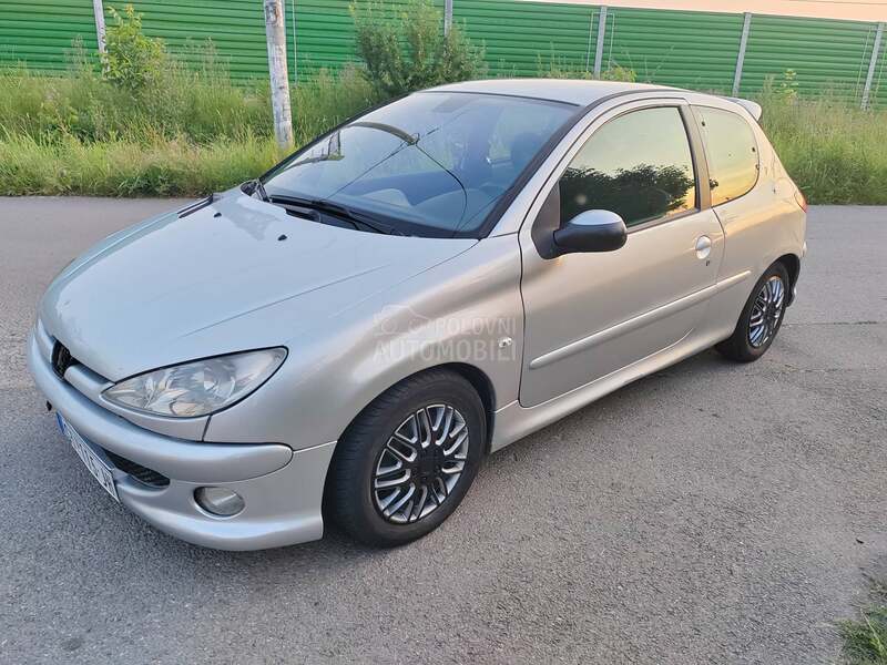 Peugeot 206 