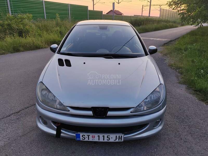 Peugeot 206 