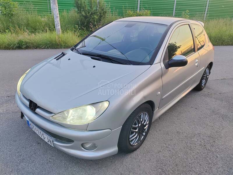 Peugeot 206 