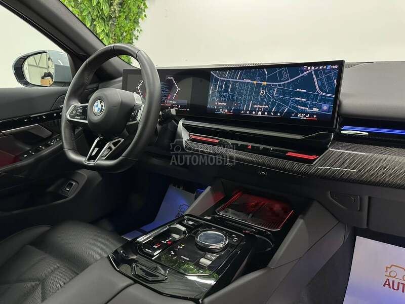 BMW 520 D xDrive M SPORT PAN