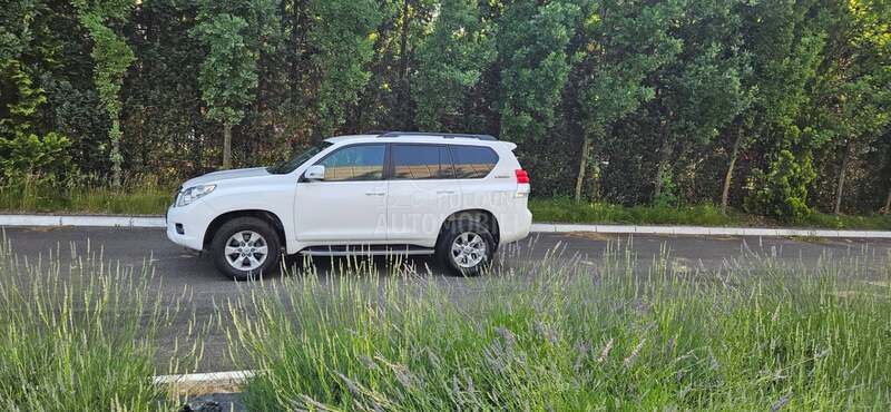 Toyota Land Cruiser 150