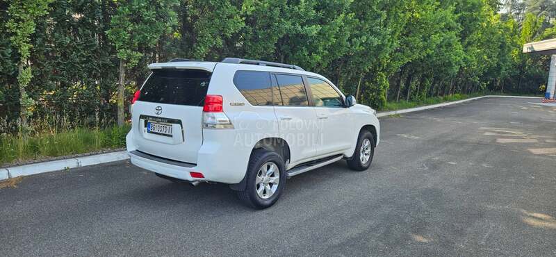 Toyota Land Cruiser 150
