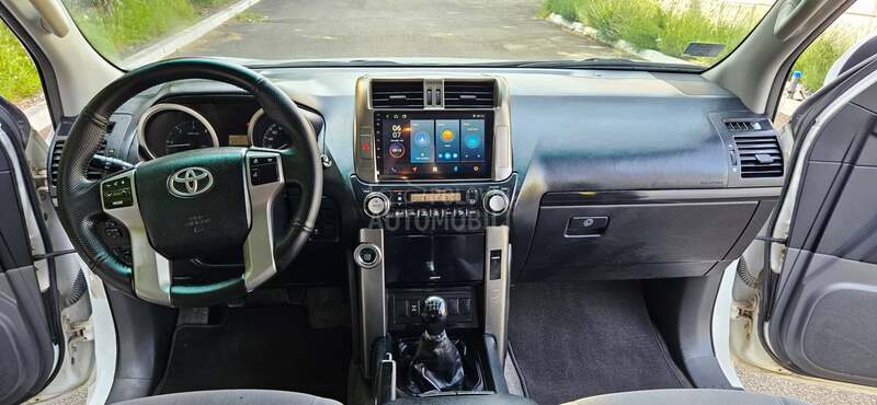 Toyota Land Cruiser 150