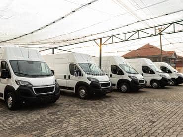 Peugeot Boxer 4metra tovarni T.O.P