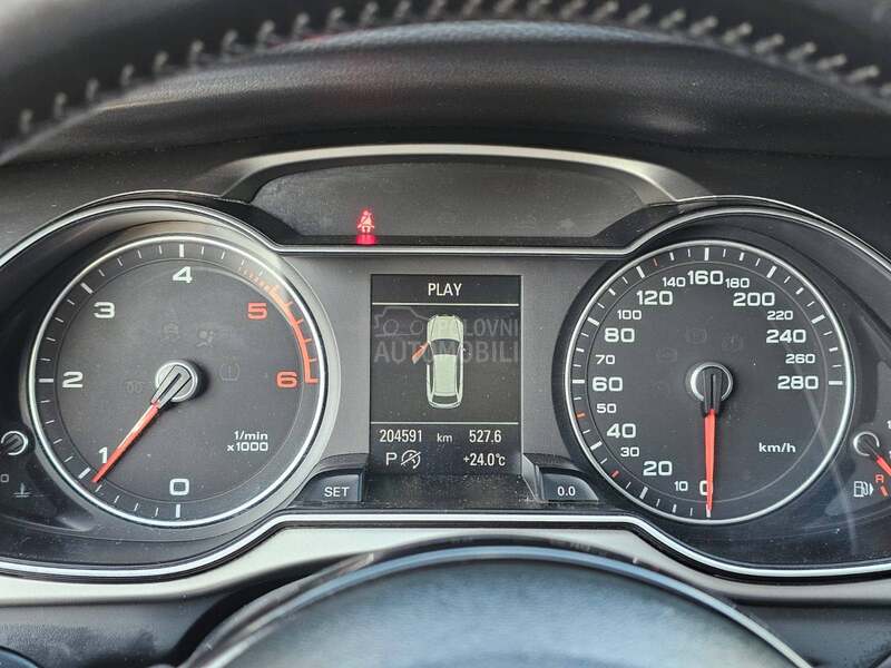 Audi A4 2.0 TDI 4x4 sline
