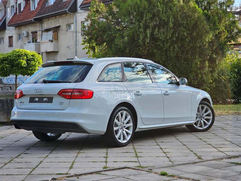 Audi A4 2.0 TDI 4x4 sline