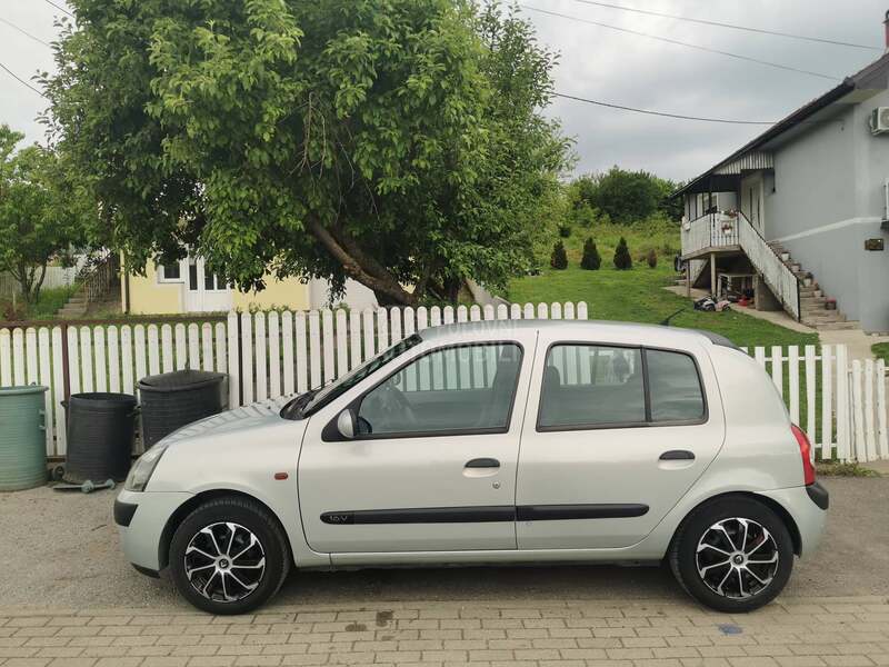 Renault Clio 1.2