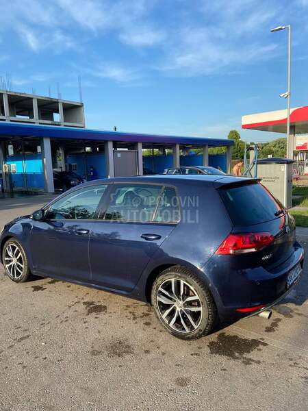 Volkswagen Golf 7 1.6 tdi highline