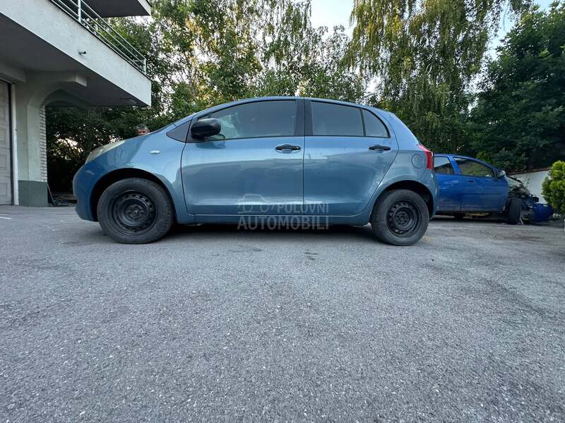 Toyota Yaris 1.0