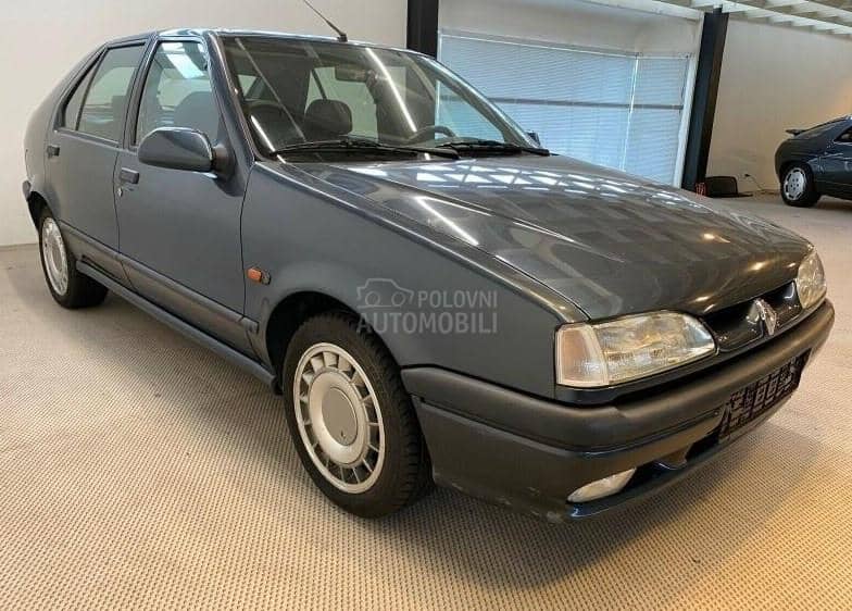 Renault R 19 1992. god. -  kompletan auto u delovima