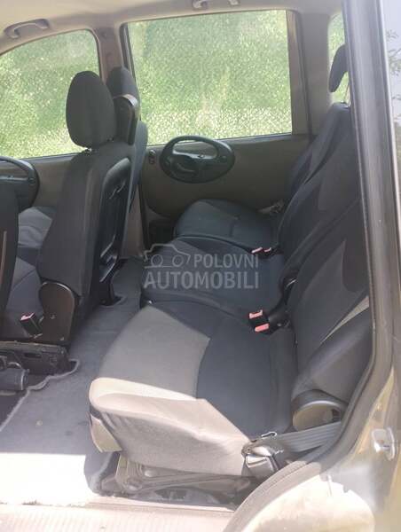 Fiat Multipla 2042 godina