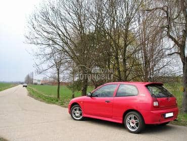 Mitsubishi Colt 1999. god. -  kompletan auto u delovima