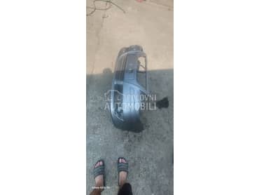 Branik za Volkswagen Polo od 2006. do 2009. god.