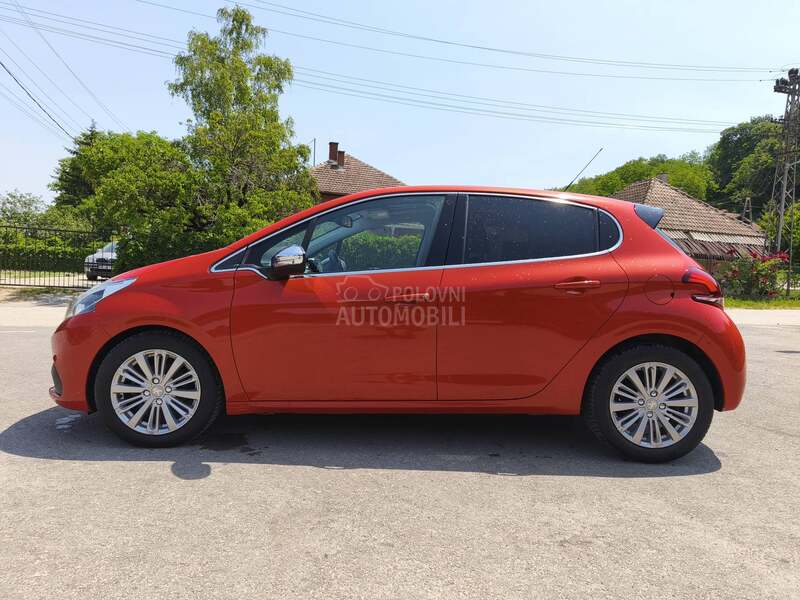 Peugeot 208 1.6 HDI ALURE