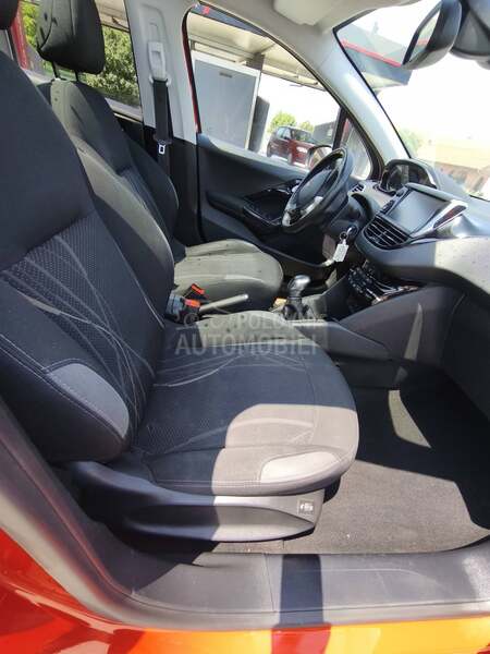 Peugeot 208 1.6 HDI ALURE