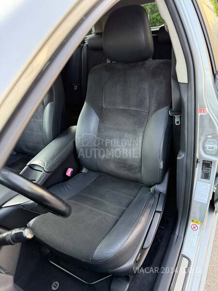 Toyota Avensis D-4D