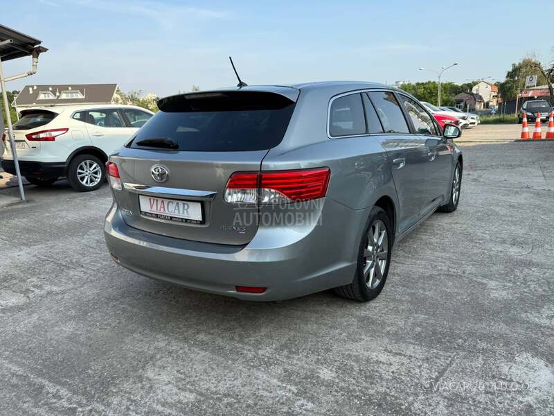 Toyota Avensis D-4D