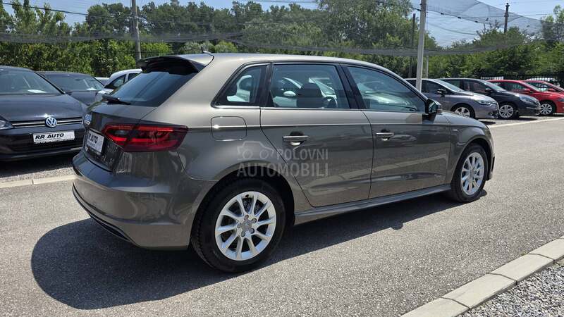 Audi A3 1.6 TDI  S Line